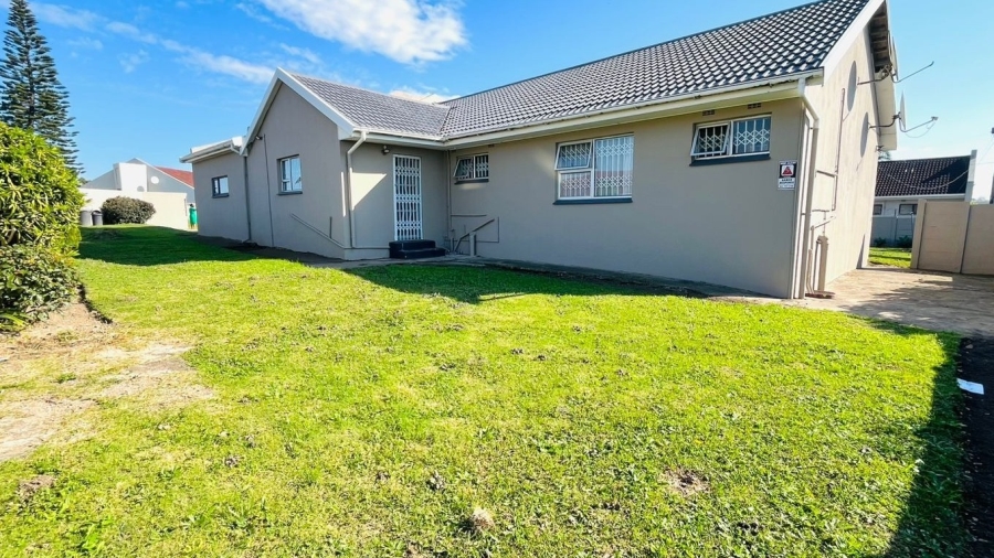 3 Bedroom Property for Sale in Haven Hills Eastern Cape